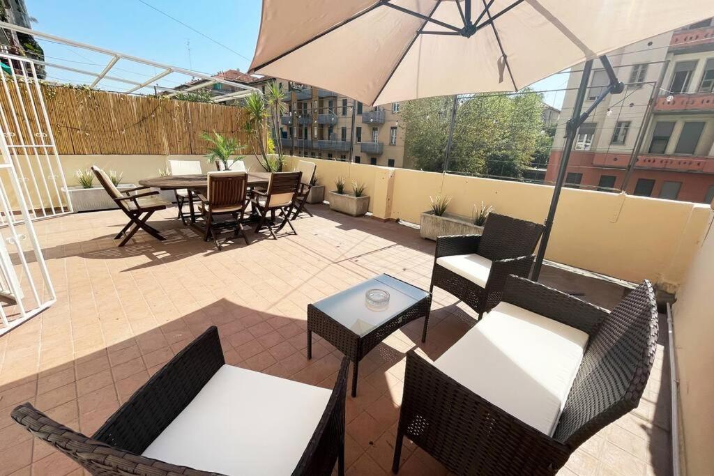 Ferienwohnung Amazing Flat With Terrace Mailand Exterior foto
